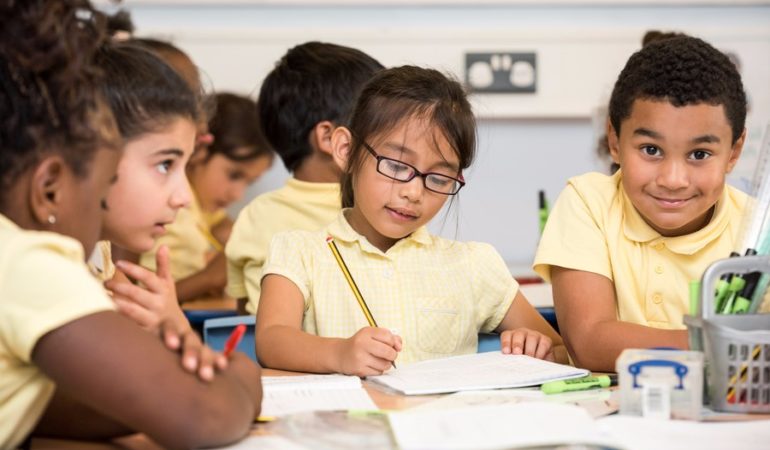 Kids Grooming with New Lessons